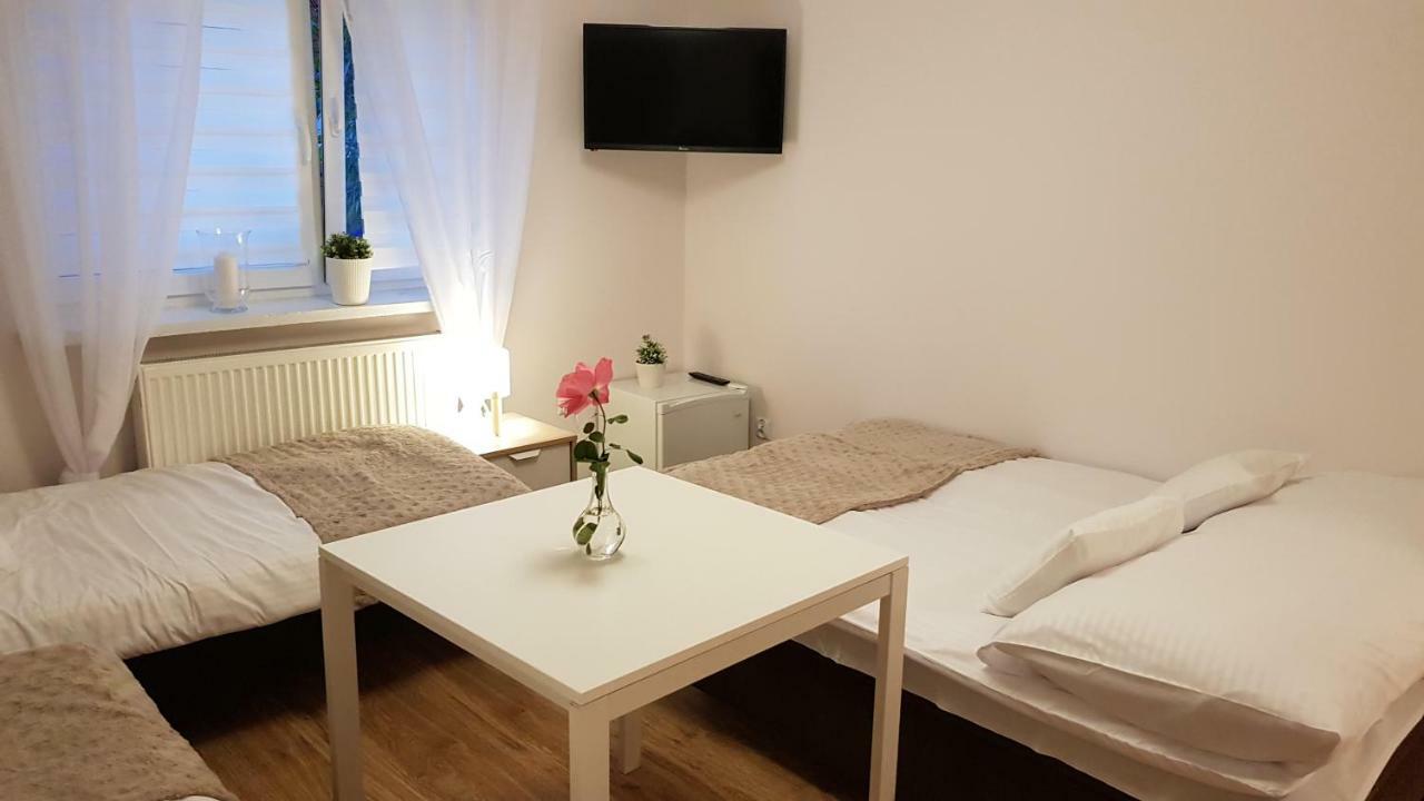 Pokoje Goscinne Venezia Czaplinek Ngoại thất bức ảnh