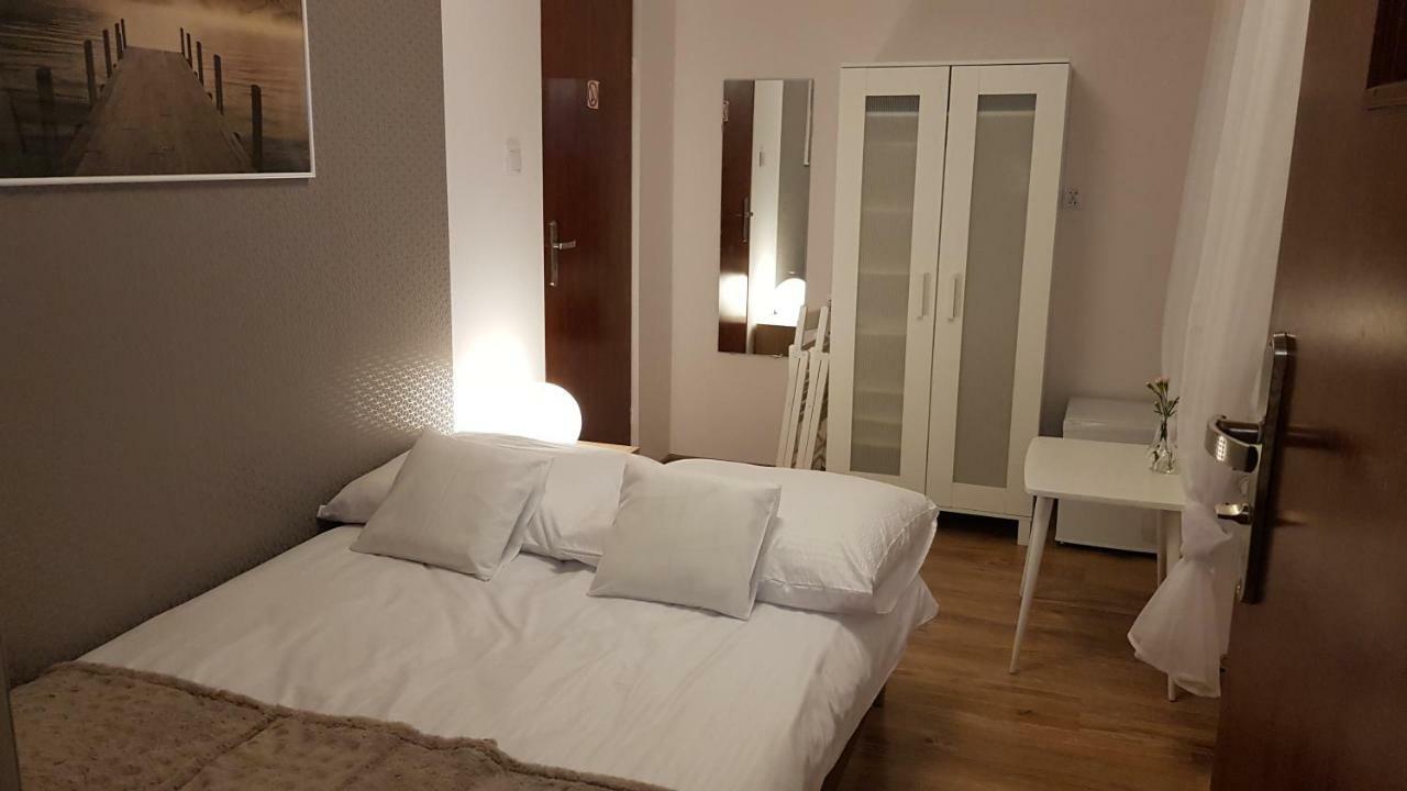 Pokoje Goscinne Venezia Czaplinek Ngoại thất bức ảnh