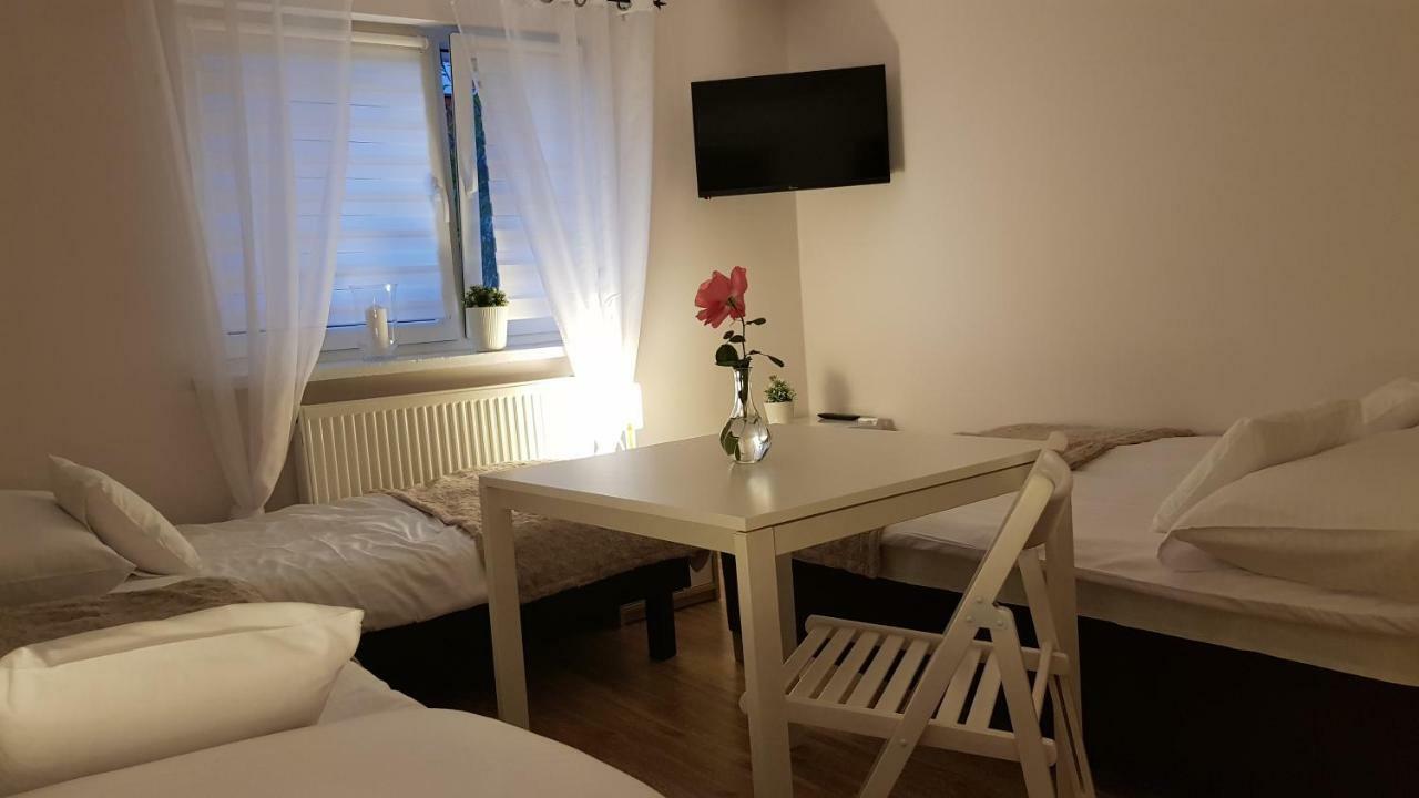 Pokoje Goscinne Venezia Czaplinek Ngoại thất bức ảnh