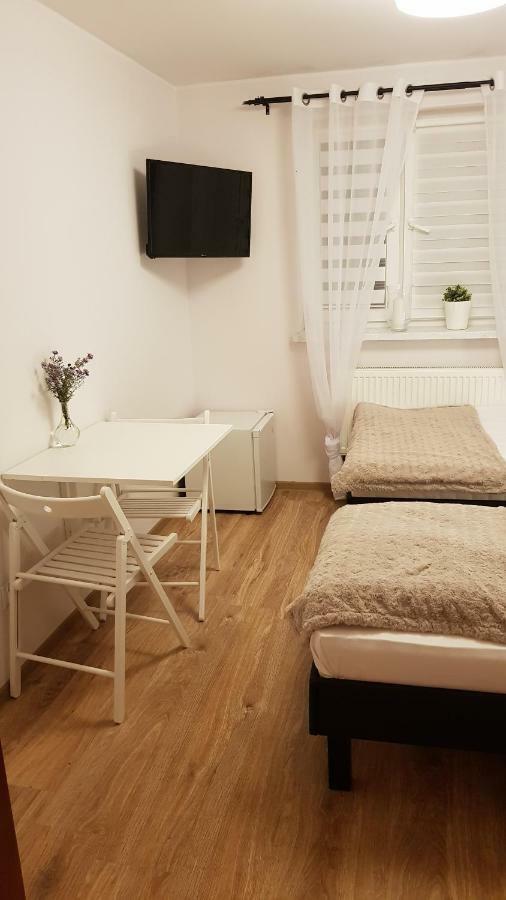 Pokoje Goscinne Venezia Czaplinek Ngoại thất bức ảnh