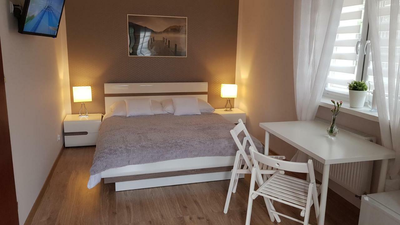 Pokoje Goscinne Venezia Czaplinek Ngoại thất bức ảnh